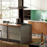 Cooktop a Gás com Coifa de Ilha com Vidro