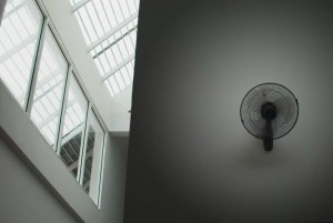 Ventilador de parede instalado