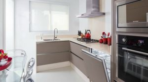 cozinha com lava louças