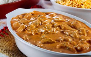 Receita de strogonoff de carne no micro-ondas