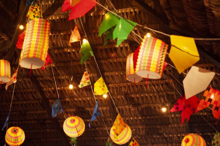arraial-são-joão-festa-junina-decoração